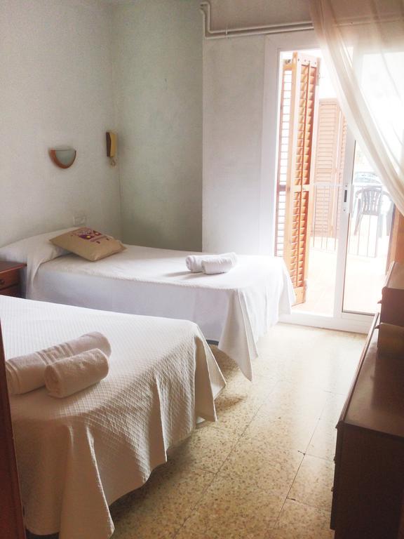 بلاتجا ذارو Hostal La Marina المظهر الخارجي الصورة