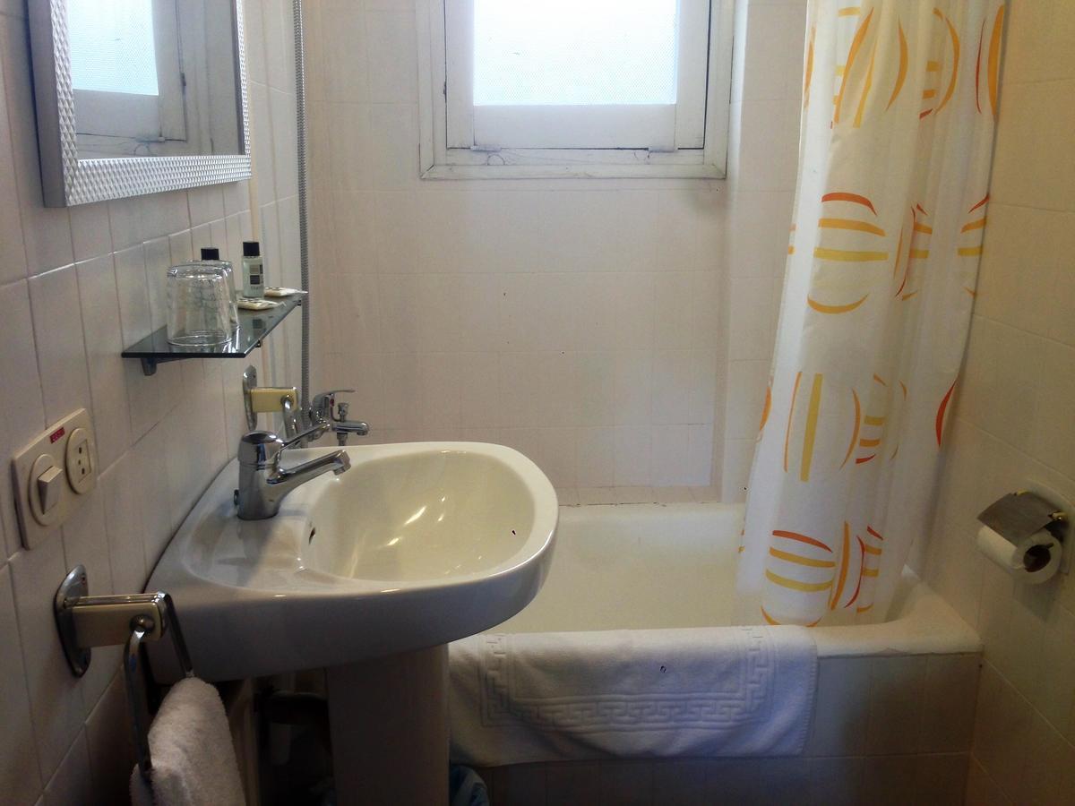 بلاتجا ذارو Hostal La Marina المظهر الخارجي الصورة