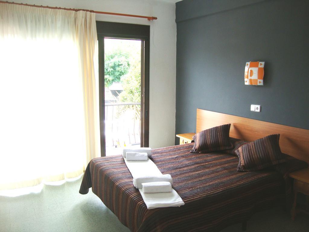 بلاتجا ذارو Hostal La Marina الغرفة الصورة