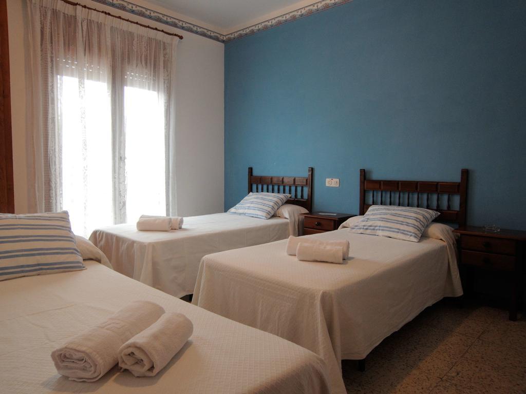 بلاتجا ذارو Hostal La Marina الغرفة الصورة