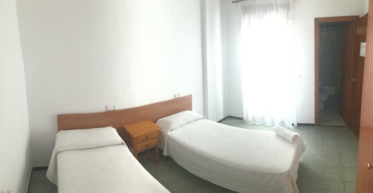 بلاتجا ذارو Hostal La Marina المظهر الخارجي الصورة